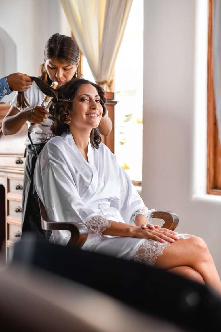 Preparativos de la novia el día de la boda